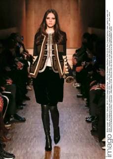 205516 Marineau Starface 2016-03-06 Paris France Fashion week ready to wear AW 2016. Defile de mode pret a porter automne hiver 2016. Givenchy. Givenchy , autumn-winter 2016 Paris, France Editorial use only _sans_perso  Copyright: xMarineaux STAR_205516_028