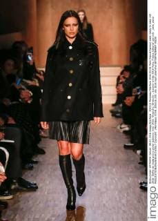 205516 Marineau Starface 2016-03-06 Paris France Fashion week ready to wear AW 2016. Defile de mode pret a porter automne hiver 2016. Givenchy. Givenchy , autumn-winter 2016 Paris, France Editorial use only _sans_perso  Copyright: xMarineaux STAR_205516_031
