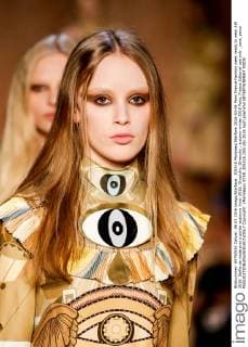 205516 Marineau Starface 2016-03-06 Paris France Fashion week ready to wear AW 2016. Defile de mode pret a porter automne hiver 2016. Givenchy. Givenchy , autumn-winter 2016 Paris, France Editorial use only _sans_perso  Copyright: xMarineaux STAR_205516_055