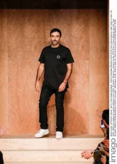 205516 Marineau Starface 2016-03-06 Paris France Fashion week ready to wear AW 2016. Defile de mode pret a porter automne hiver 2016. Givenchy. Givenchy , autumn-winter 2016 Paris, France Editorial use only Tisci, Riccardo  Copyright: xMarineaux STAR_205516_058