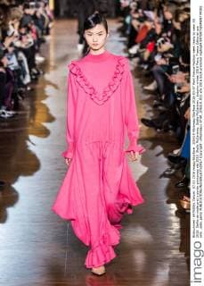 205519 Marineau Starface 2016-03-07 Paris France Fashion week ready to wear SS 2016. Defile de mode pret a porter printemps ete 2016. Stella McCartney. Stella McCartney , autumn-winter 2016 Paris, France Editorial use only _sans_perso  Copyright: xMarineaux STAR_205519_011