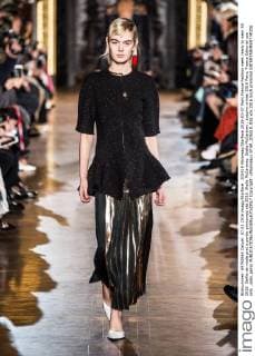 205519 Marineau Starface 2016-03-07 Paris France Fashion week ready to wear SS 2016. Defile de mode pret a porter printemps ete 2016. Stella McCartney. Stella McCartney , autumn-winter 2016 Paris, France Editorial use only _sans_perso  Copyright: xMarineaux STAR_205519_015