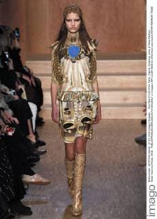. Pics filed 07 03 2016. Paris, France. Givenchy show at Paris Fashion Week-Autumn Winter 2016 .  xi-Imagesx IIM-12129-0010
