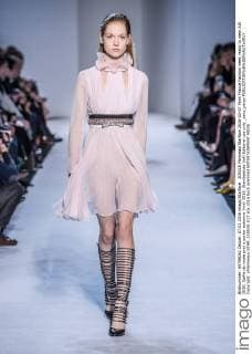 205528 Marineau Starface 2016-03-07 Paris France Fashion week ready to wear AW 2016. Defile de mode pret a porter automne hiver 2016. Giambattista Valli Editorial use only _sans_perso  Copyright: xMarineaux STAR_205528_017