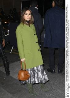 Miroslava Duma CELEBRITES : Defile Yves Saint Laurent - Pret a Porter Automne Hiver - 07 03 2016 GwendolineLeGoff Panoramic 