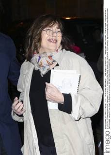 Jane Birkin CELEBRITES : Defile Yves Saint Laurent - Pret a Porter Automne Hiver - 07 03 2016 GwendolineLeGoff Panoramic 