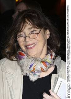 Jane Birkin CELEBRITES : Defile Yves Saint Laurent - Pret a Porter Automne Hiver - 07 03 2016 GwendolineLeGoff Panoramic 