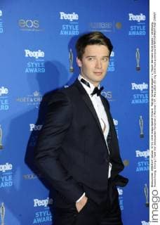Patrick Schwarzenegger 1. People Germany Style Award Verleihung, Auszeichnung; Ehrung Hotel Vier Jahreszeiten Kempinski München 07. März 2016