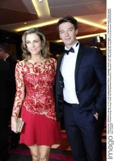 Elizabeth Hurley und Patrick Schwarzenegger 1. People Germany Style Award Verleihung, Auszeichnung; Ehrung Hotel Vier Jahreszeiten Kempinski München 07. März 2016