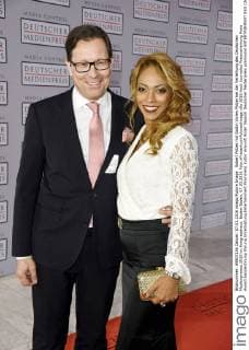 Robert Pölzer mit Gattin Vivien Pölzer bei der Verleihung des Deutschen Medienpreises 2015 im Kongresshaus. Baden-Baden, 07.03.2016 Foto:xFredericx xFuturexImage