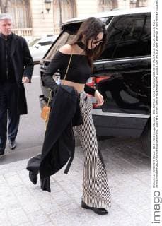 205552 Prioli-Smith Starface 2016-03-08 Paris France Kendall Jenner in Paris. Jenner, Kendall  Copyright: xPrioli-Smithx xStarfacex STAR_205552_006