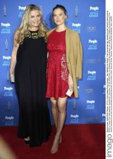 Bar Refaeli mit Mutter Tzipi Levine bei der Verleihung der People Style Awards 2016 im Hotel Vier Jahreszeiten Kempinski. München, 07.03.2016 Foto:xS.xGabschx xFuturexImage