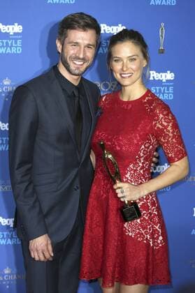 Jochen Schropp und Bar Refaeli bei der Verleihung der People Style Awards 2016 im Hotel Vier Jahreszeiten Kempinski. München, 07.03.2016 Foto:xS.xGabschx xFuturexImage