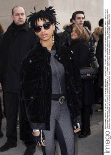 Willow Smith CELEBRITIES : Ankunft zur Chanel Modenschau - Paris - 08 03 2016 JBAutissier Panoramic 