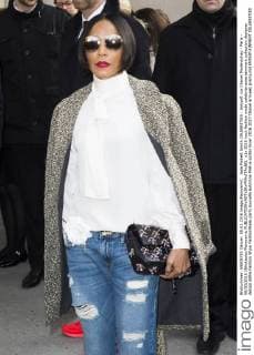 Jada Pinkett Smith CELEBRITIES : Ankunft zur Chanel Modenschau - Paris - 08 03 2016 JBAutissier Panoramic 