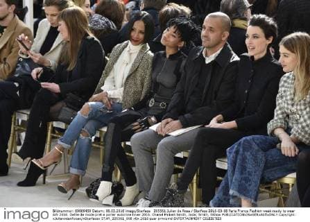 205561 Julien de Rosa Starface 2016-03-08 Paris France Fashion week ready to wear AW 2016. Defile de mode pret a porter automne hiver 2016. Chanel Pinkett Smith, Jada; Smith, Willow  Copyright: xJulienxdexRosax xStarfacex STAR_205561_008