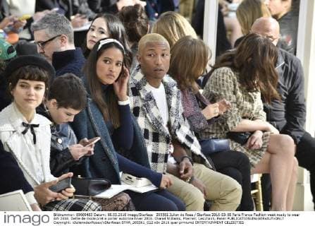 205561 Julien de Rosa Starface 2016-03-08 Paris France Fashion week ready to wear AW 2016. Defile de mode pret a porter automne hiver 2016. Chanel Williams, Pharrell; Lasichanh, Helen  Copyright: xJulienxdexRosax xStarfacex STAR_205561_012