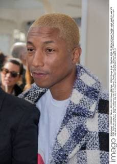 205559 Serge Arnal Starface 2016-03-08 Paris France Fashion week ready to wear AW 2016. Defile de mode pret a porter automne hiver 2016. Chanel. People. Front Row. Williams, Pharrell  Copyright: xSergexArnalx xStarfacex STAR_205559_046