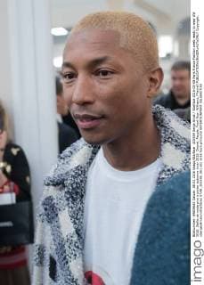 205559 Serge Arnal Starface 2016-03-08 Paris France Fashion week ready to wear AW 2016. Defile de mode pret a porter automne hiver 2016. Chanel. People. Front Row. Williams, Pharrell  Copyright: xSergexArnalx xStarfacex STAR_205559_061