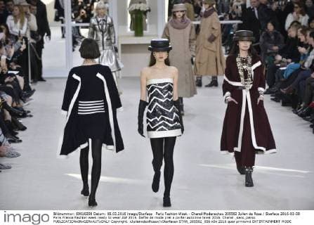 Paris Fashion Week - Chanel Modenschau 205562 Julien de Rosa Starface 2016-03-08 Paris France Fashion week ready to wear AW 2016. Defile de mode pret a porter automne hiver 2016. Chanel _sans_perso  Copyright: xJulienxdexRosax xStarfacex STAR_205562_056