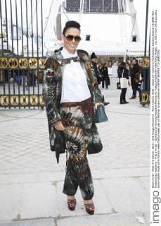 Paris Fashion Week - Gäste der Valentino Modenschau Adriana Abascal CELEBRITIES : Modenschau Valentino - Pret a Porter - 08 03 2016 GwendolineLeGoff Panoramic 