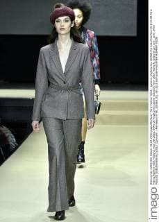 Paris Fashion Week - agnes b. Modenschau 205568 Marineau Starface 2016-03-08 Paris France Fashion week ready to wear AW 2016. Defile de mode pret a porter automne hiver 2016. Agnes b. Editorial use only _sans_perso  Copyright: xMarineaux STAR_205568_011