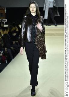 Paris Fashion Week - agnes b. Modenschau 205568 Marineau Starface 2016-03-08 Paris France Fashion week ready to wear AW 2016. Defile de mode pret a porter automne hiver 2016. Agnes b. Editorial use only _sans_perso  Copyright: xMarineaux STAR_205568_016