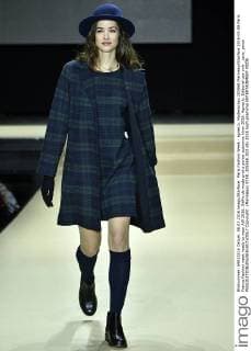 Paris Fashion Week - agnes b. Modenschau 205568 Marineau Starface 2016-03-08 Paris France Fashion week ready to wear AW 2016. Defile de mode pret a porter automne hiver 2016. Agnes b. Editorial use only _sans_perso  Copyright: xMarineaux STAR_205568_023