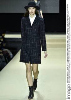 Paris Fashion Week - agnes b. Modenschau 205568 Marineau Starface 2016-03-08 Paris France Fashion week ready to wear AW 2016. Defile de mode pret a porter automne hiver 2016. Agnes b. Editorial use only _sans_perso  Copyright: xMarineaux STAR_205568_025