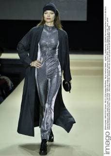 Paris Fashion Week - agnes b. Modenschau 205568 Marineau Starface 2016-03-08 Paris France Fashion week ready to wear AW 2016. Defile de mode pret a porter automne hiver 2016. Agnes b. Editorial use only _sans_perso  Copyright: xMarineaux STAR_205568_045