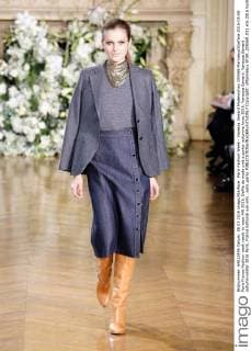Paris Fashion Week - Vanessa Seward Modenschau 205569 Marineau Starface 2016-03-08 Paris France Fashion week ready to wear AW 2016. Defile de mode pret a porter automne hiver 2016. Vanessa Seward. Vanessa Seward , autumn-winter 2016 Paris, France Editorial use only _sans_perso  Copyright: xMarineaux STAR_205569_011