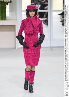 Paris Fashion Week - Chanel Modenschau 205567 Marineau Starface 2016-03-08 Paris France Fashion week ready to wear AW 2016. Defile de mode pret a porter automne hiver 2016. Chanel. Chanel , autumn-winter 2016 Paris, France _sans_perso  Copyright: xMarineaux STAR_205567_001
