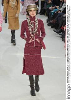 Paris Fashion Week - Chanel Modenschau 205567 Marineau Starface 2016-03-08 Paris France Fashion week ready to wear AW 2016. Defile de mode pret a porter automne hiver 2016. Chanel. Chanel , autumn-winter 2016 Paris, France _sans_perso  Copyright: xMarineaux STAR_205567_021