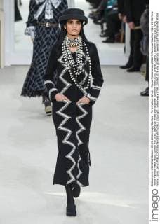 Paris Fashion Week - Chanel Modenschau 205567 Marineau Starface 2016-03-08 Paris France Fashion week ready to wear AW 2016. Defile de mode pret a porter automne hiver 2016. Chanel. Chanel , autumn-winter 2016 Paris, France _sans_perso  Copyright: xMarineaux STAR_205567_029