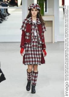 Paris Fashion Week - Chanel Modenschau 205567 Marineau Starface 2016-03-08 Paris France Fashion week ready to wear AW 2016. Defile de mode pret a porter automne hiver 2016. Chanel. Chanel , autumn-winter 2016 Paris, France _sans_perso  Copyright: xMarineaux STAR_205567_030