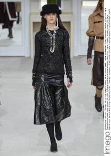 Paris Fashion Week - Chanel Modenschau 205567 Marineau Starface 2016-03-08 Paris France Fashion week ready to wear AW 2016. Defile de mode pret a porter automne hiver 2016. Chanel. Chanel , autumn-winter 2016 Paris, France _sans_perso  Copyright: xMarineaux STAR_205567_080