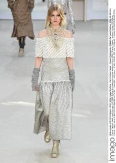 Paris Fashion Week - Chanel Modenschau 205567 Marineau Starface 2016-03-08 Paris France Fashion week ready to wear AW 2016. Defile de mode pret a porter automne hiver 2016. Chanel. Chanel , autumn-winter 2016 Paris, France _sans_perso  Copyright: xMarineaux STAR_205567_088