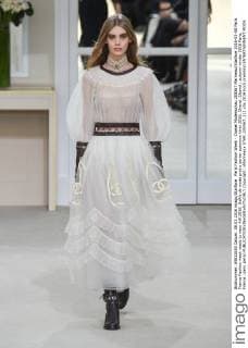 Paris Fashion Week - Chanel Modenschau 205567 Marineau Starface 2016-03-08 Paris France Fashion week ready to wear AW 2016. Defile de mode pret a porter automne hiver 2016. Chanel. Chanel , autumn-winter 2016 Paris, France _sans_perso  Copyright: xMarineaux STAR_205567_112