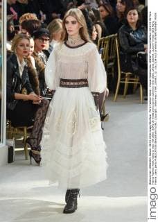 Paris Fashion Week - Chanel Modenschau 205567 Marineau Starface 2016-03-08 Paris France Fashion week ready to wear AW 2016. Defile de mode pret a porter automne hiver 2016. Chanel. Chanel , autumn-winter 2016 Paris, France _sans_perso  Copyright: xMarineaux STAR_205567_113
