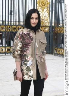 Leigh Lezark CELEBRITIES : Modenschau Valentino - Pret a Porter - Paris 08 03 2016 GwendolineLeGoff Panoramic 