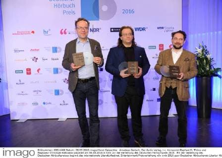 Amadeus Gerlach, Der Audio Verlag, l-r, Komponist Raphael D. Thöne und Regisseur Christoph Kalkowski posieren am 08.03.2016 in Köln vor der Verleihung des Deutschen Hörbuchpreis 2016 . Mit der Verleihung des Deutschen Hörbuchpreises beginnt das internationale Literaturfestival.