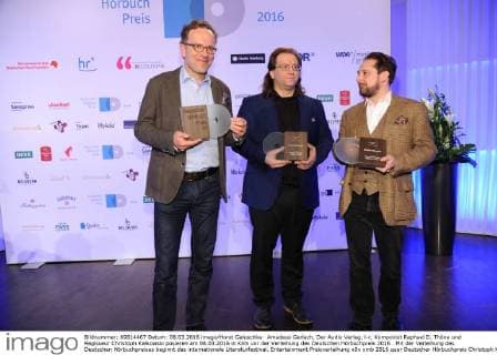 Amadeus Gerlach, Der Audio Verlag, l-r, Komponist Raphael D. Thöne und Regisseur Christoph Kalkowski posieren am 08.03.2016 in Köln vor der Verleihung des Deutschen Hörbuchpreis 2016 . Mit der Verleihung des Deutschen Hörbuchpreises beginnt das internationale Literaturfestival.