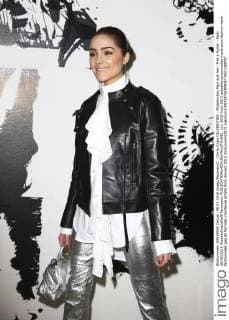 Olivia Culpo CELEBRITIES : Modenschau Paul and Joe - Pret a Porter - Paris 08 03 2016 GwendolineLeGoff Panoramic 