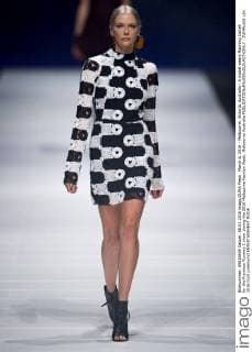 March 8, 2016 - Melbourne, Victoria, Australia - A model wears Manning Cartell for the Premium Runway 2 show during the 2016 Melbourne Fashion Week. Melbourne Australia - ZUMAk106