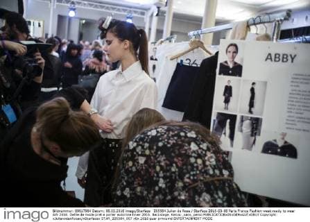 205584 Julien de Rosa Starface 2016-03-08 Paris France Fashion week ready to wear AW 2016. Defile de mode pret a porter automne hiver 2016. Backstage. Kenzo _sans_perso  Copyright: xJulienxdexRosax xStarfacex STAR_205584_007