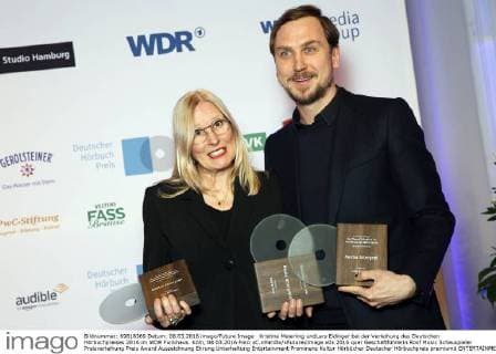 Kristine Meierling undLars Eidinger bei der Verleihung des Deutschen Hörbuchpreises 2016 im WDR Funkhaus. Köln, 08.03.2016 Foto:xC.xHardtx xFuturexImage