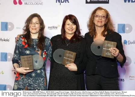 Dörte Brunotte, Ulla Illerhaus und Petra Felhoff (Bestes Kinderhörbuch, Michael Ende: Die unendliche Geschichte. Das Hörspiel ) bei der Verleihung des Deutschen Hörbuchpreises 2016 im WDR Funkhaus. Köln, 08.03.2016 Foto:xC.xHardtx xFuturexImage