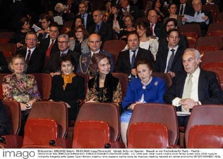 Königin Sofia von Spanien - Besuch an der Hochschule für Musik - Madrid - 08 03 2016 WALTERKOVACS Panoramic 
