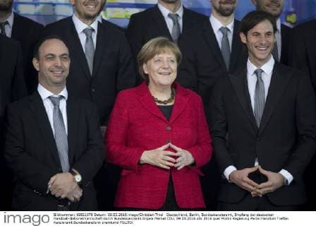 Deutschland, Berlin, Bundeskanzleramt, Empfang der deutschen Handball-Nationalmannschaft durch Bundeskanzlerin Angela Merkel CDU, 09.03.2016