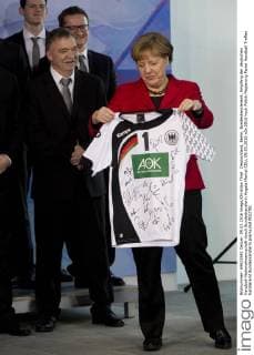 Deutschland, Berlin, Bundeskanzleramt, Empfang der deutschen Handball-Nationalmannschaft durch Bundeskanzlerin Angela Merkel CDU, 09.03.2016